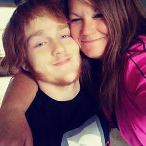 Meet your Posher, Derek